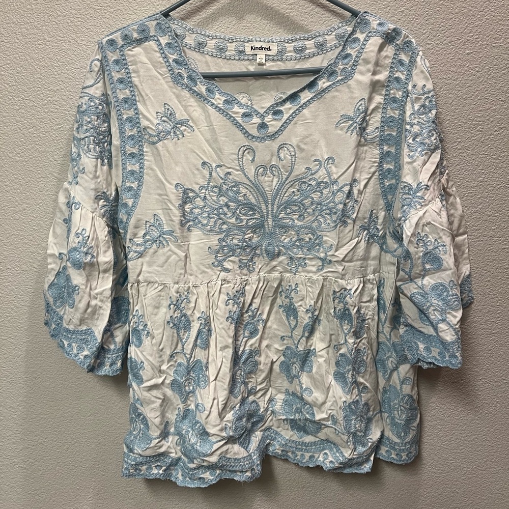 *NEW* Anthropologie Kindred White Embroidered Blouse